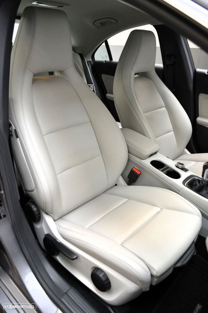 Mercedes-Benz CLA 200 CDI Urban - 35