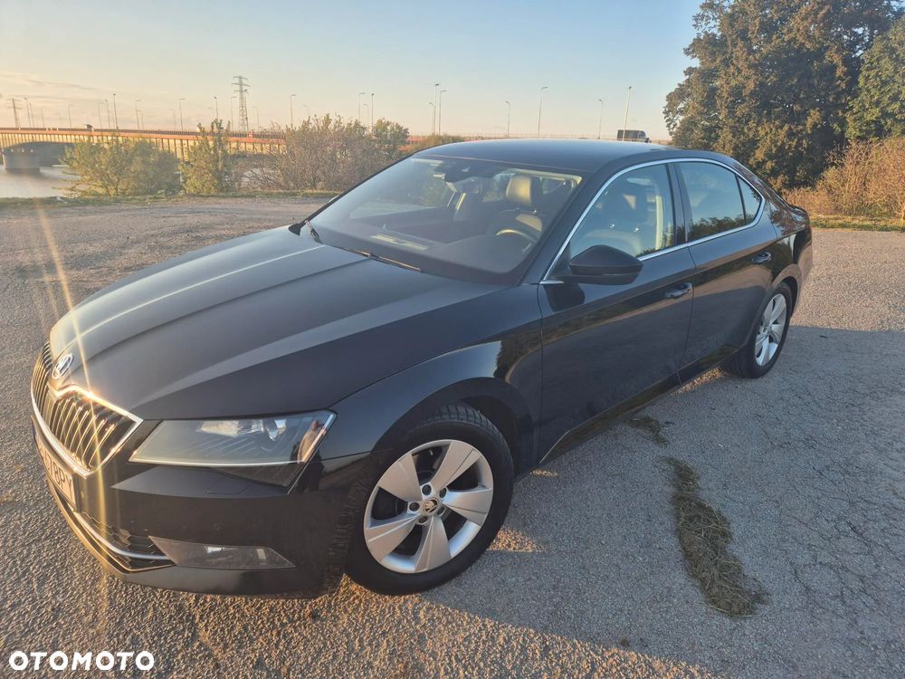 Skoda Superb - 1