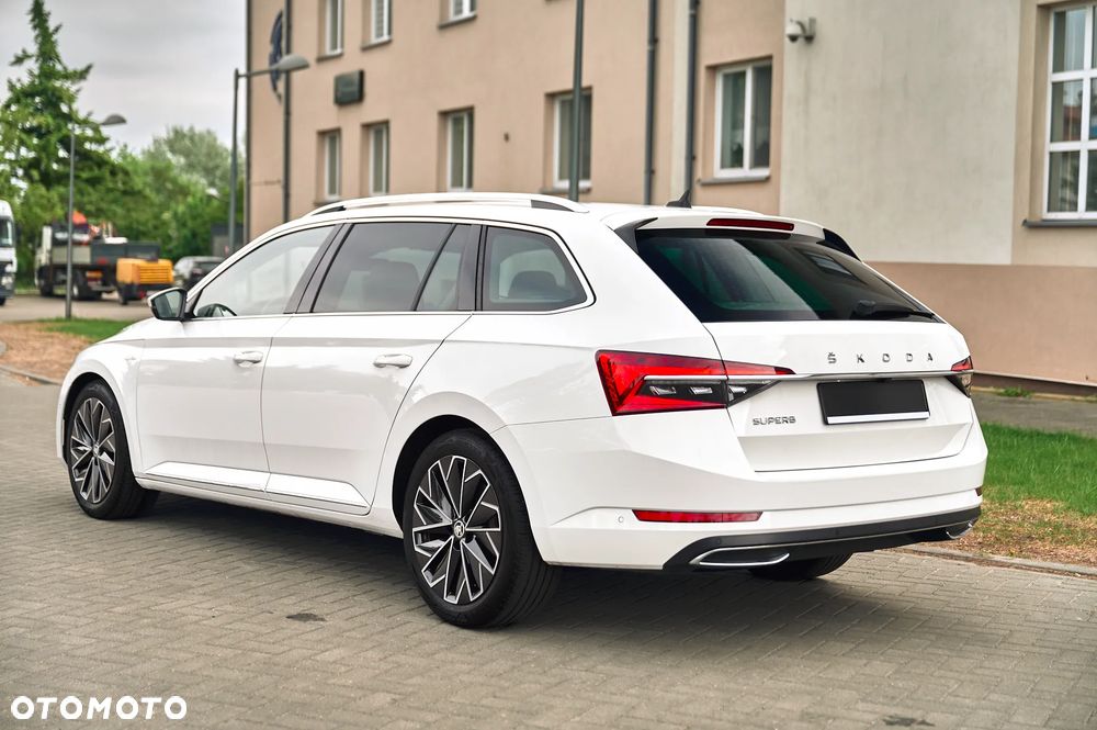 Skoda Superb 2.0 TDI L&K - 10