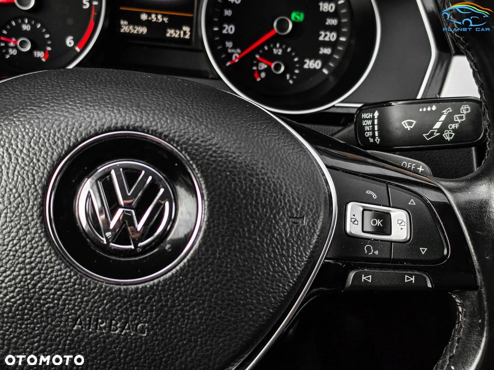 Volkswagen Passat Alltrack - 27