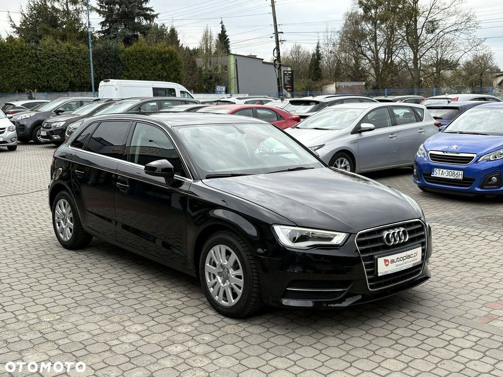 Audi A3 Sportback - 4