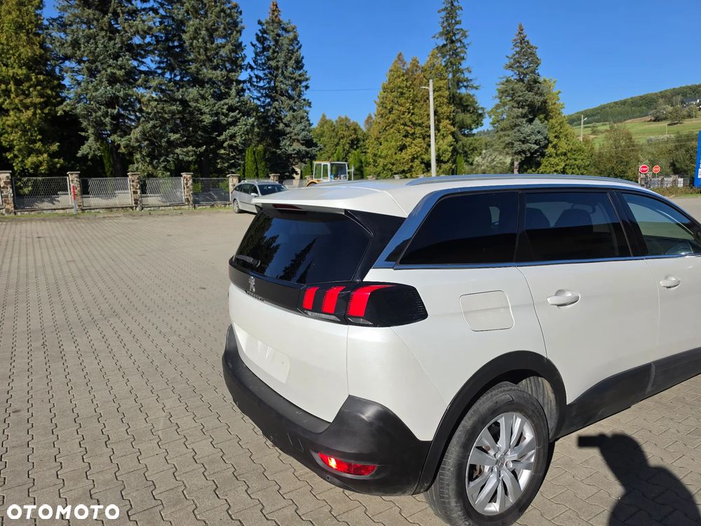 Peugeot 5008 1.6 BlueHDi Style 7os - 29