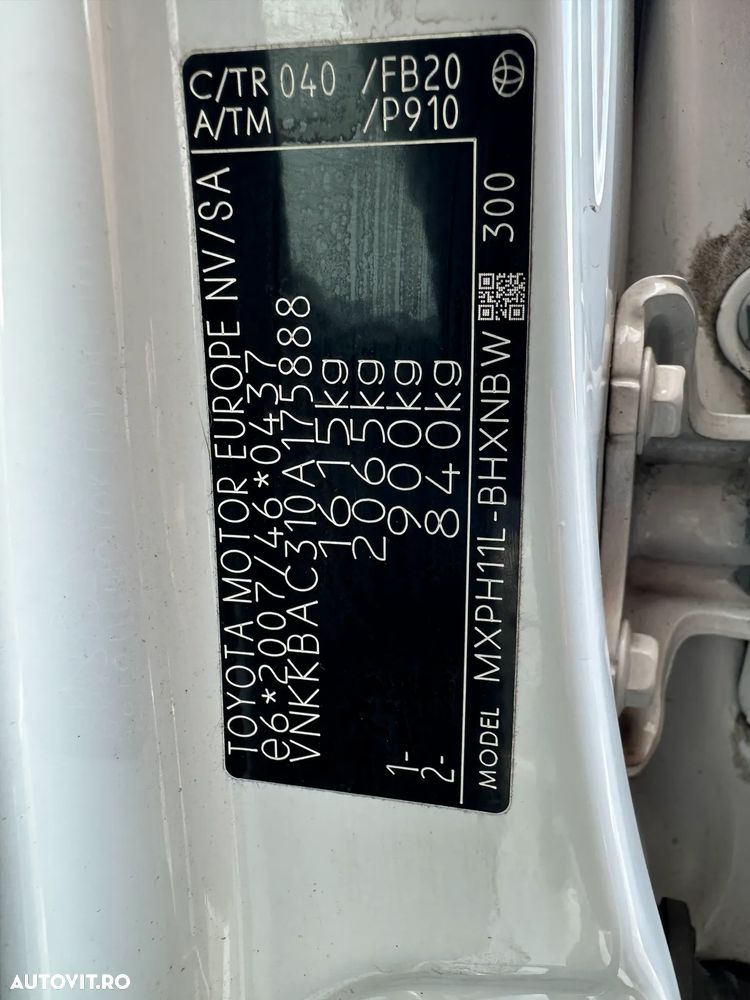 Toyota Yaris 116 1.5 VVT-i Business Edition - 14