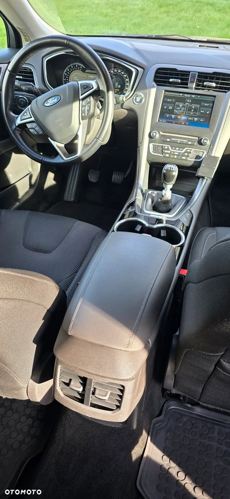 Ford Mondeo 2.0 TDCi Start-Stopp Titanium - 29