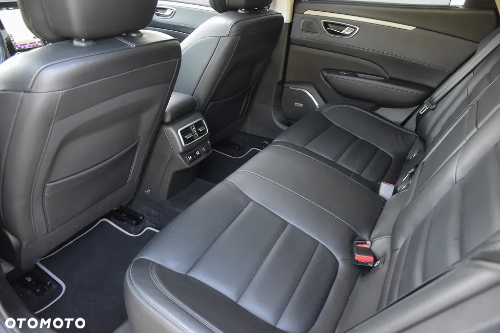 Renault Talisman Grandtour ENERGY TCe 200 EDC INITIALE PARIS - 36