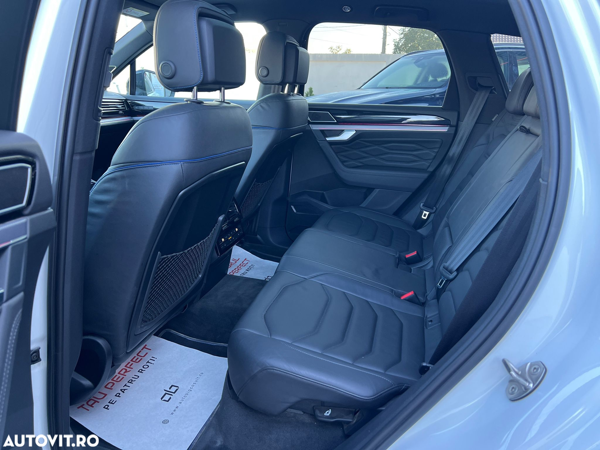 Volkswagen Touareg - 20