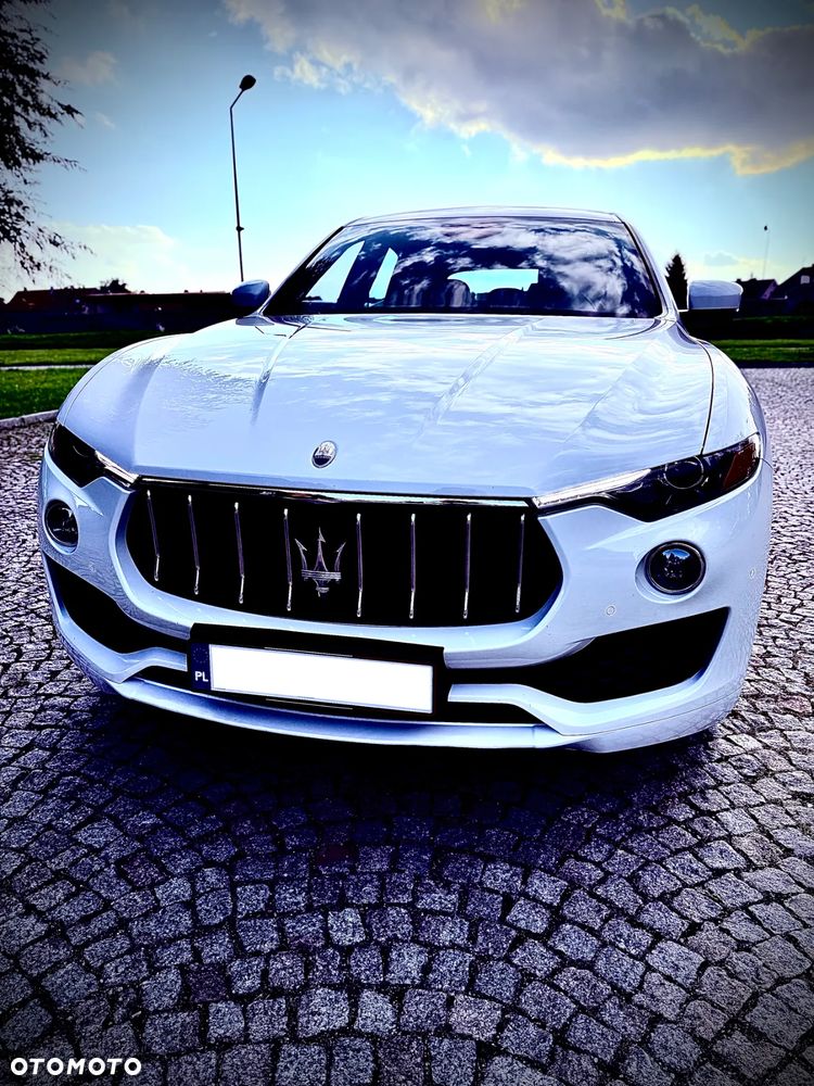 Maserati Levante S Q4 - 4