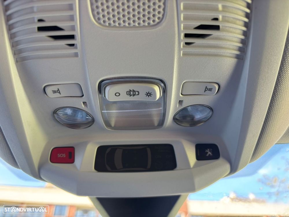 Peugeot 3008 1.5 BlueHDi Active - 27