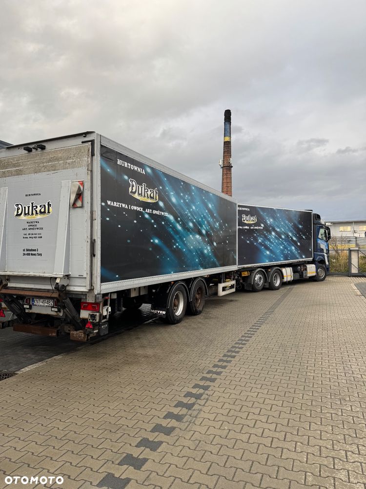 Mercedes-Benz Actros - 16