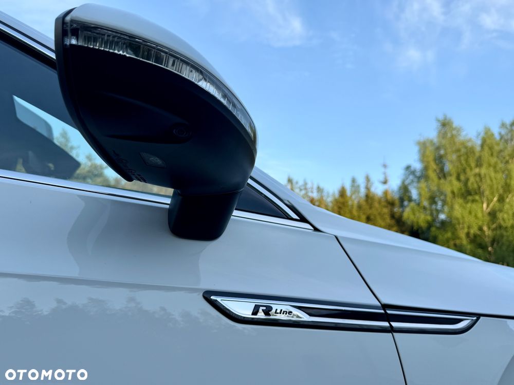 Volkswagen Arteon 2.0 TDI Bi-Turbo SCR 4Mot R-Line Edition DSG - 29