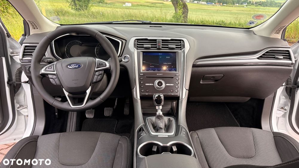 Ford Mondeo 2.0 TDCi ECOnetic Start-Stopp Business Edition - 22