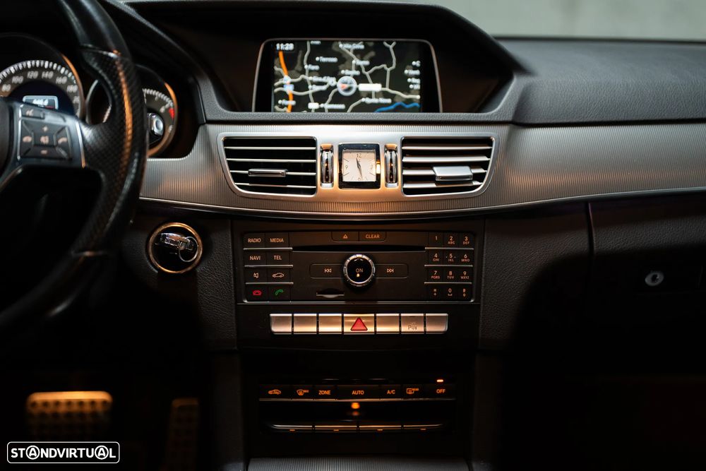 Mercedes-Benz E 300 BLUETEC Hybrid Avantgarde 107g - 27