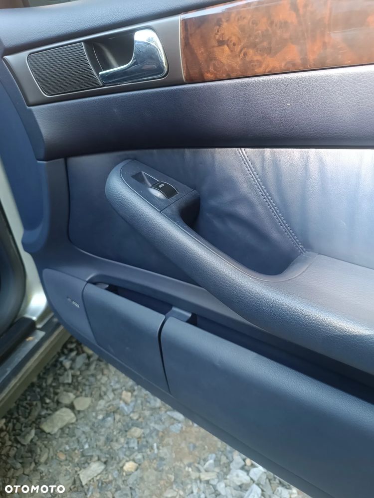 Audi A6 Avant 2.8 30V Quattro - 10