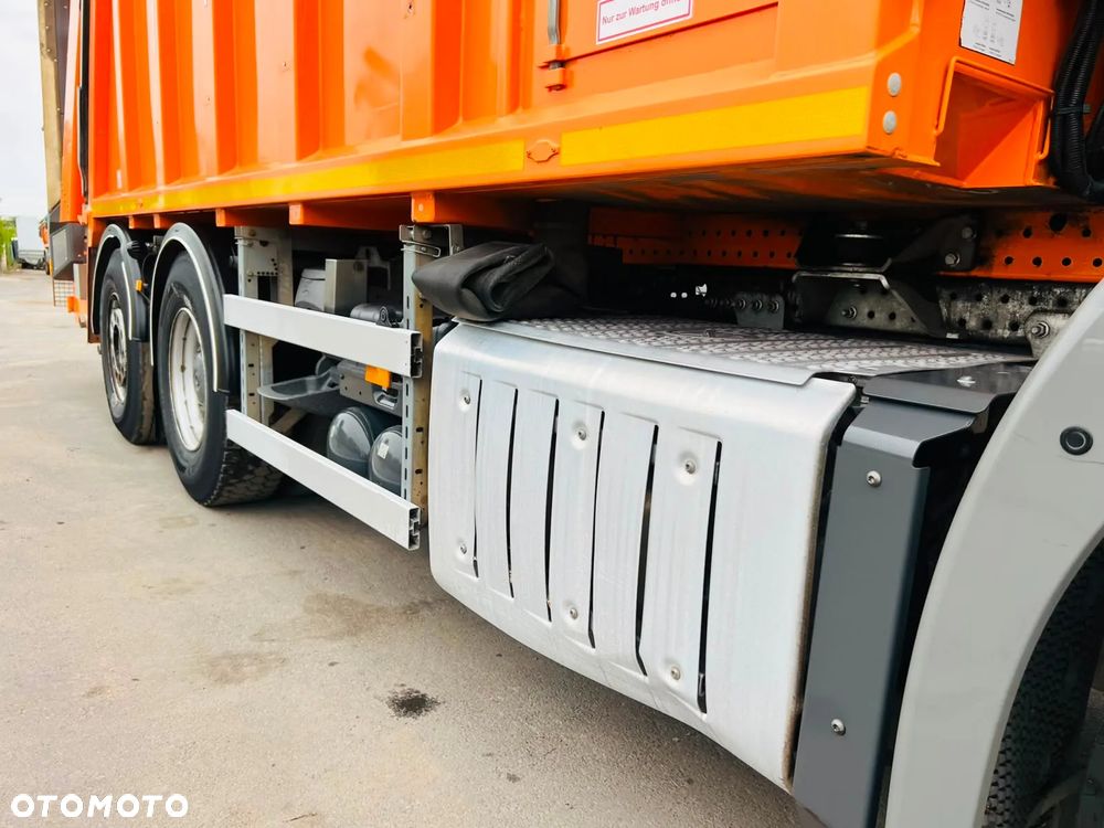 Mercedes-Benz Econic 2635 EURO6/ ZOELLER/MAŁY PRZEBIEG/ Sorowadzony z DE - 11