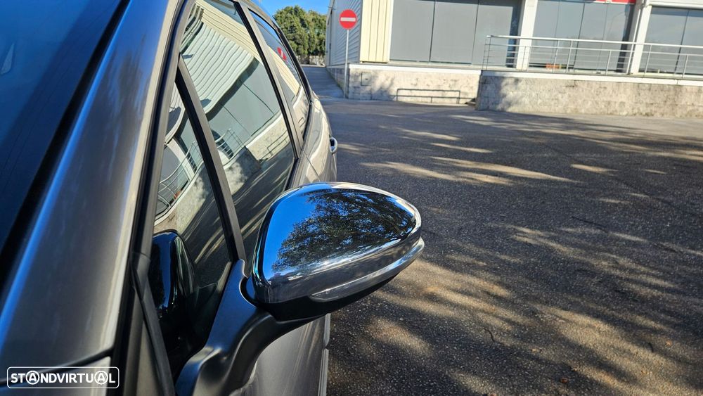 Peugeot 2008 1.2 PureTech Style - 7