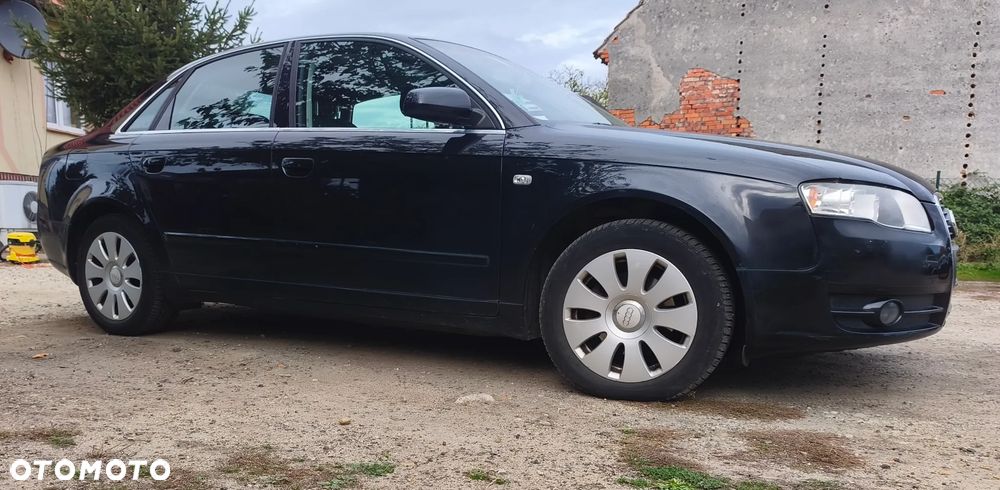 Audi A4 Limousine - 5