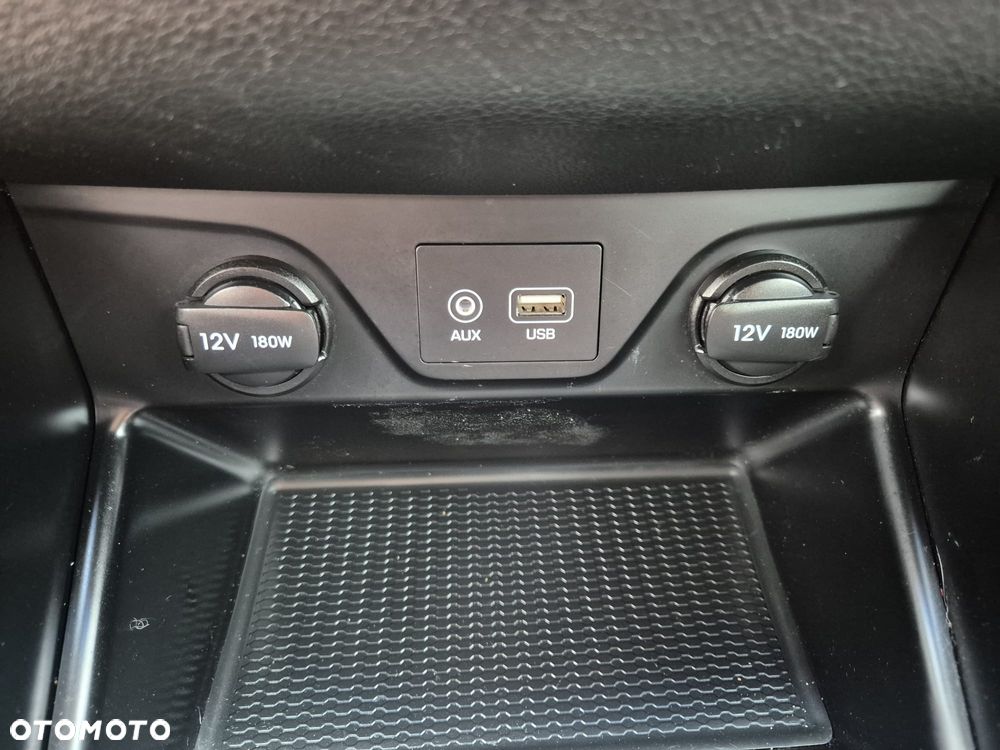 Hyundai Tucson 1.6 GDi 2WD Trend - 24