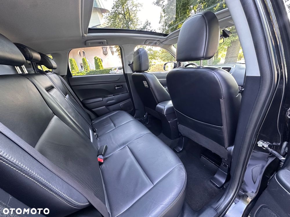 Mitsubishi ASX 1.8 DI-D 2WD Instyle - 23