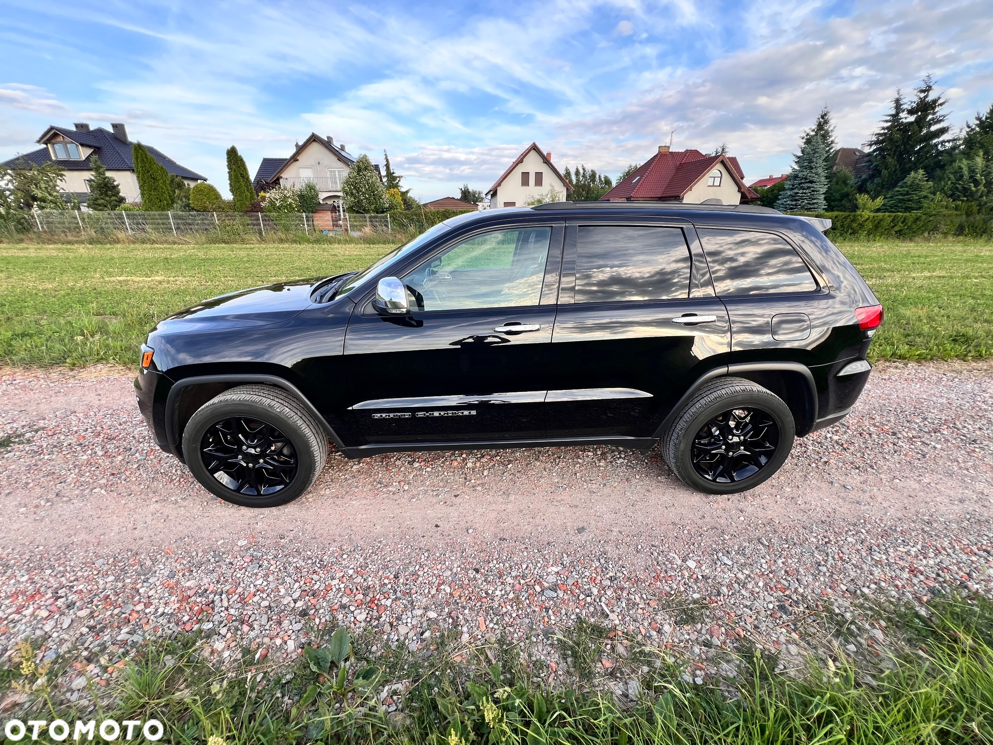 Jeep Grand Cherokee - 9