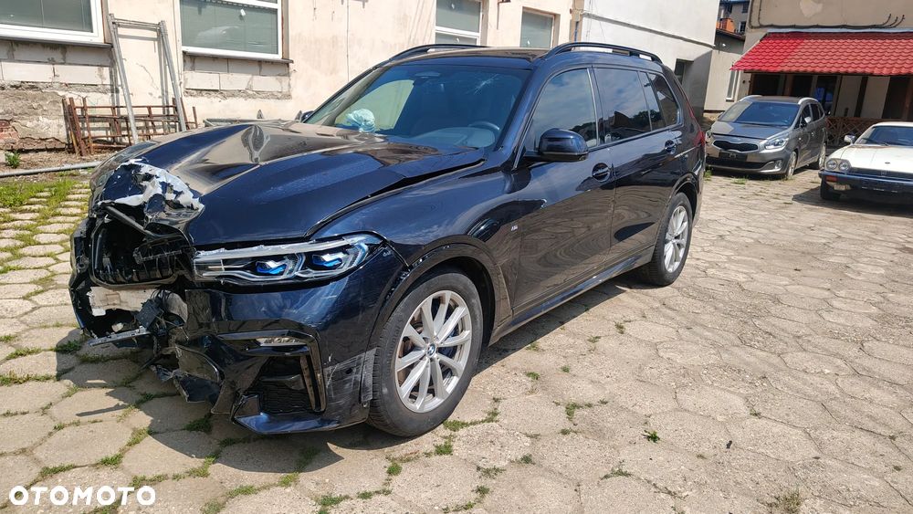 BMW X7 - 2