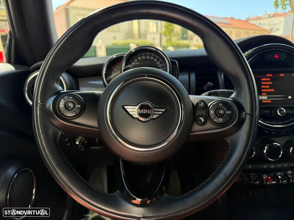 MINI Cabrio Cooper D - 11