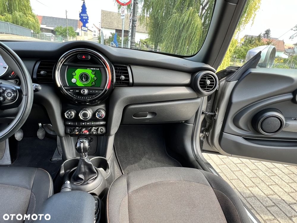 MINI ONE - 10