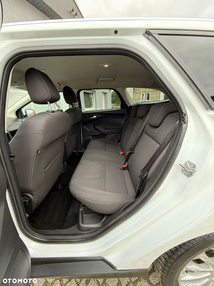 Ford Focus 1.6 TDCi DPF Start-Stopp-System Titanium - 14