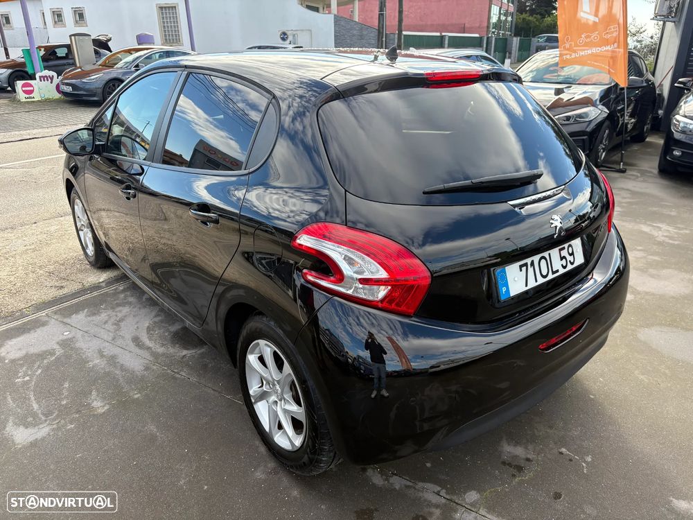 Peugeot 208 1.4 HDi Active - 5
