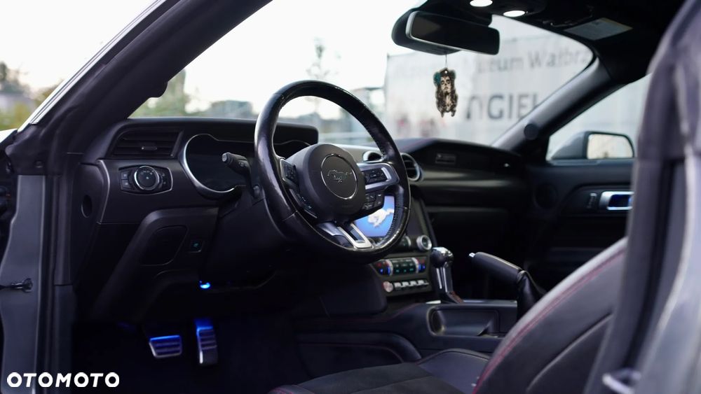 Ford Mustang 5.0 V8 GT - 18