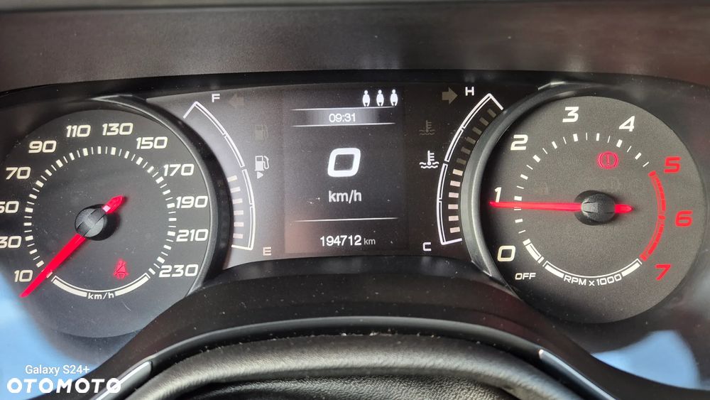 Fiat Tipo 1.6 MultiJet 16v Lounge - 24