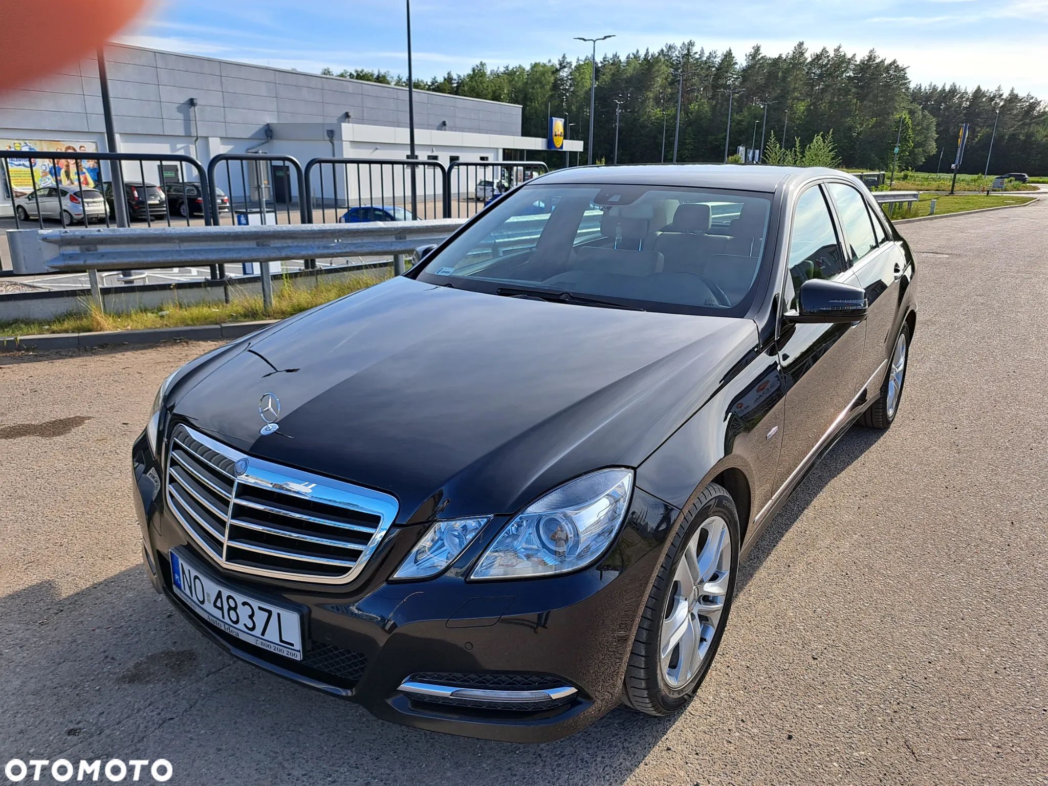 Mercedes-Benz Klasa E 220 CDI BlueEff Avantgarde - 1