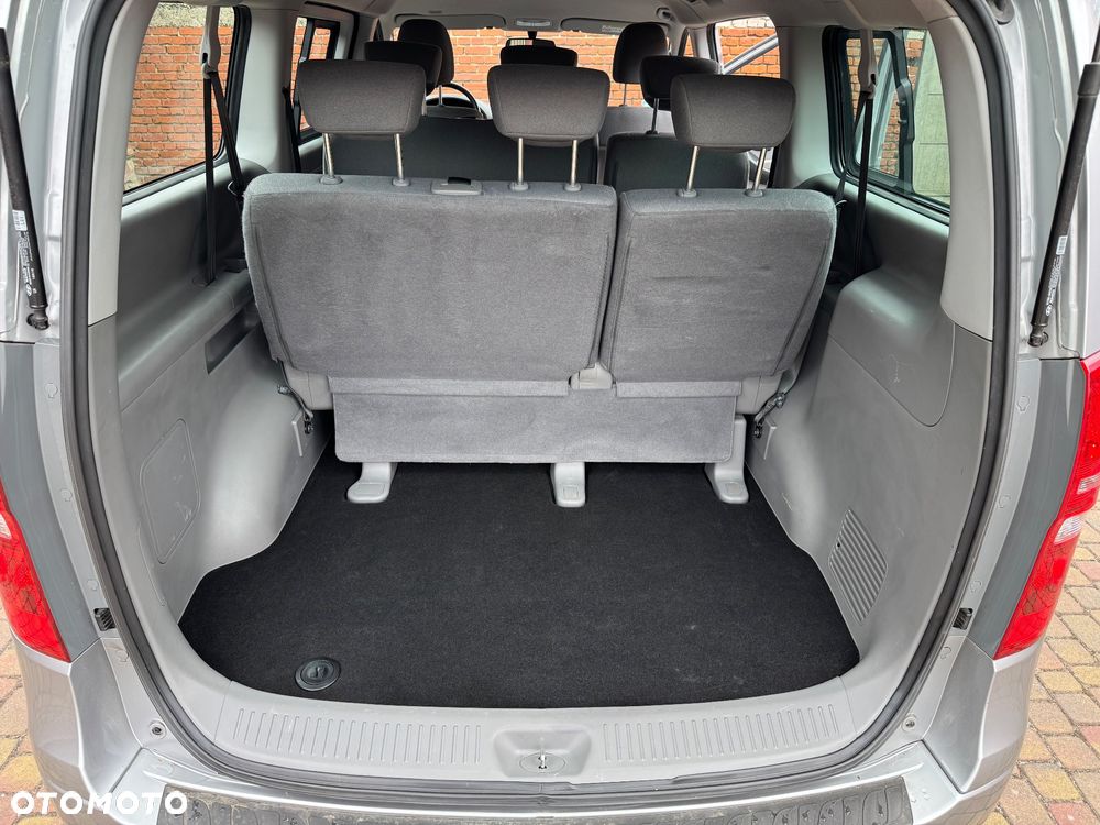 Hyundai H-1 2.5 CRDi Travel Comfort - 19