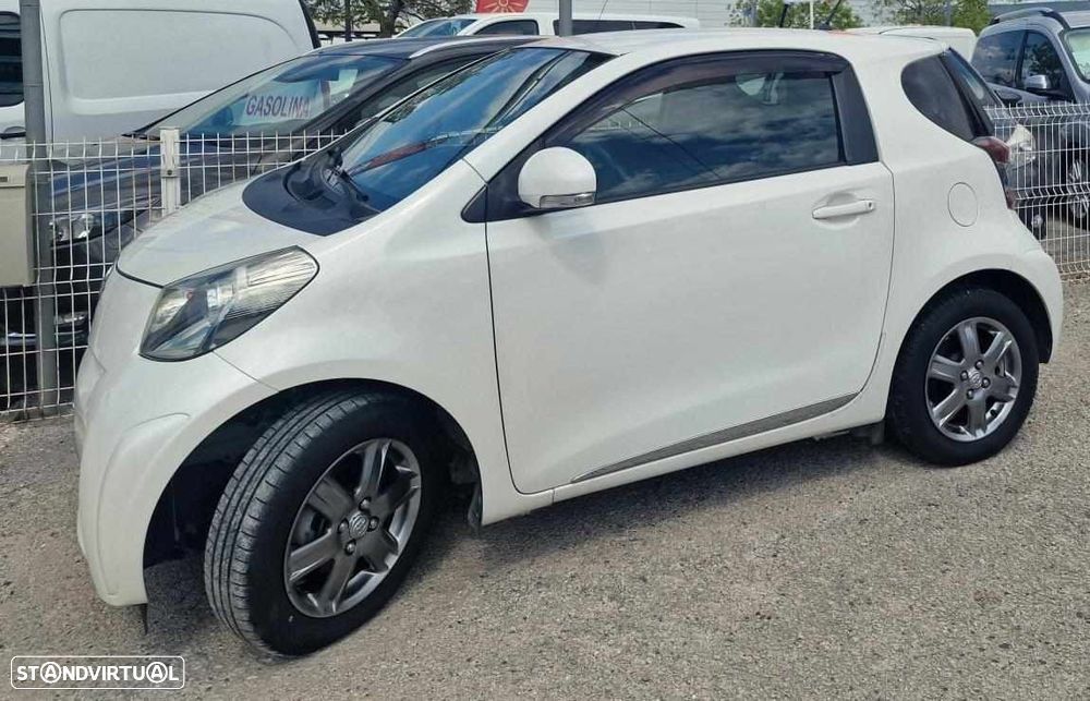 Toyota iQ 1.4 D-4D 2 - 37