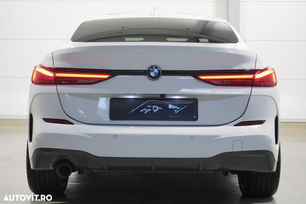 BMW Seria 2 218i Aut. M Sport - 23