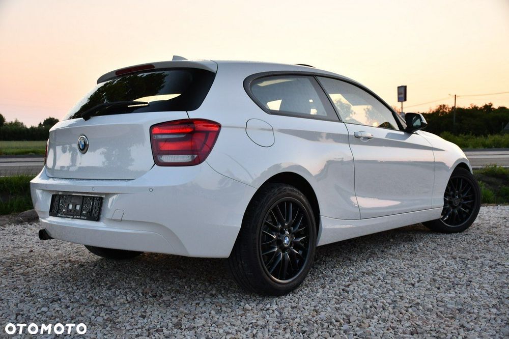 BMW Seria 1 - 19