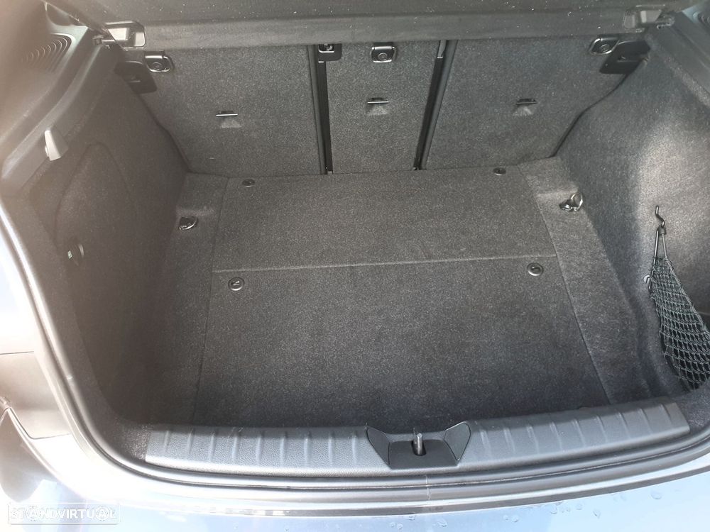 BMW 116 d Pack M - 42