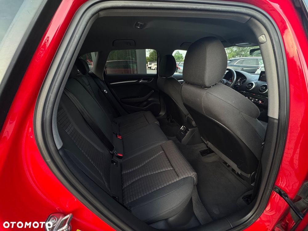Audi A3 Sportback 35 TFSI mHEV S Line S tronic - 23