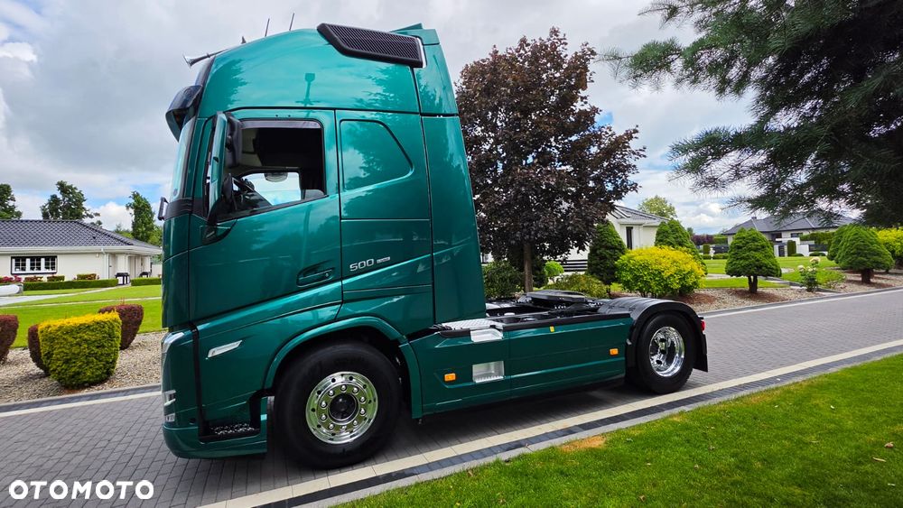 Volvo ///FH500///2023///GLOBETROTTER/// XXL///HYDRAULIKA///FULL LED///VIRTUAL COCPIT///ALUFELGI///KLIMATYZACJA POSTOJOWA///NAWIGACJA///TV///WAGA/// KAMERA///STAN BARDZO DOBRY - 10