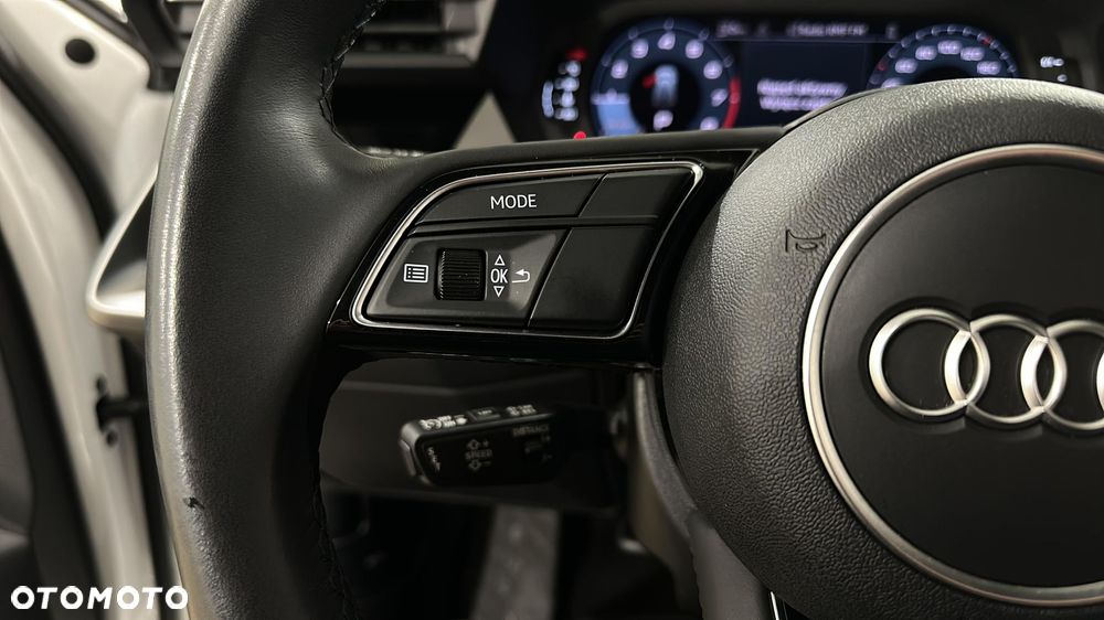 Audi A3 Sportback 35 TFSI S tronic - 23