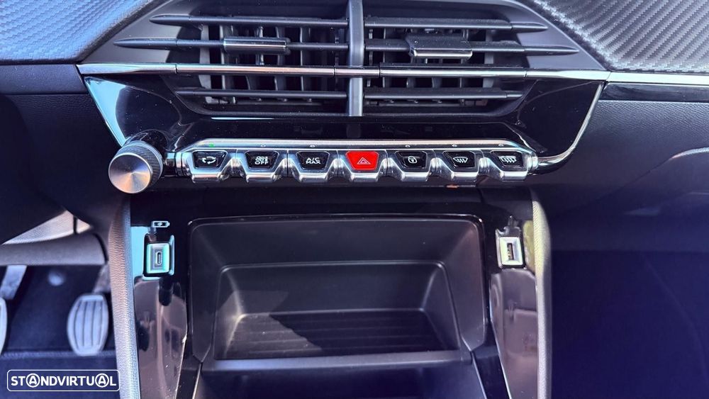 Peugeot 208 1.2 PureTech Active Pack - 23