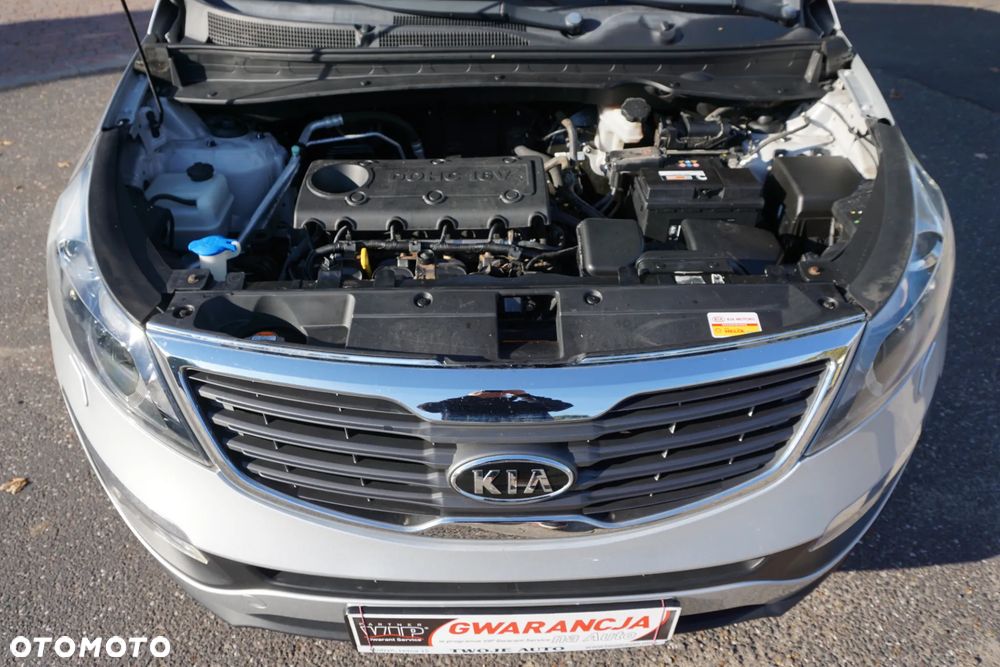 Kia Sportage 2.0 CVVT 2WD Automatik Spirit - 24