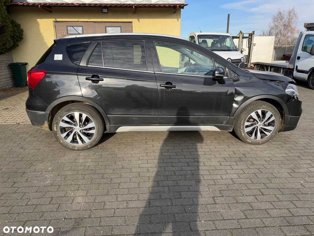 Suzuki SX4 S-Cross 1.6 DDiS Allgrip TCSS Comfort+ - 4