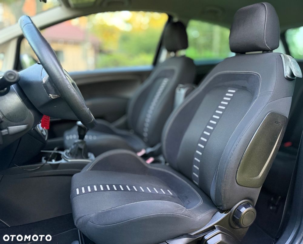 Fiat Grande Punto - 16