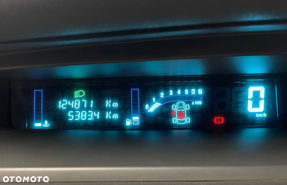Renault Scenic - 19