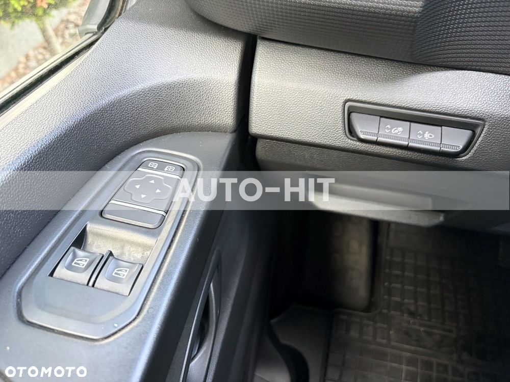 Renault Trafic - 28