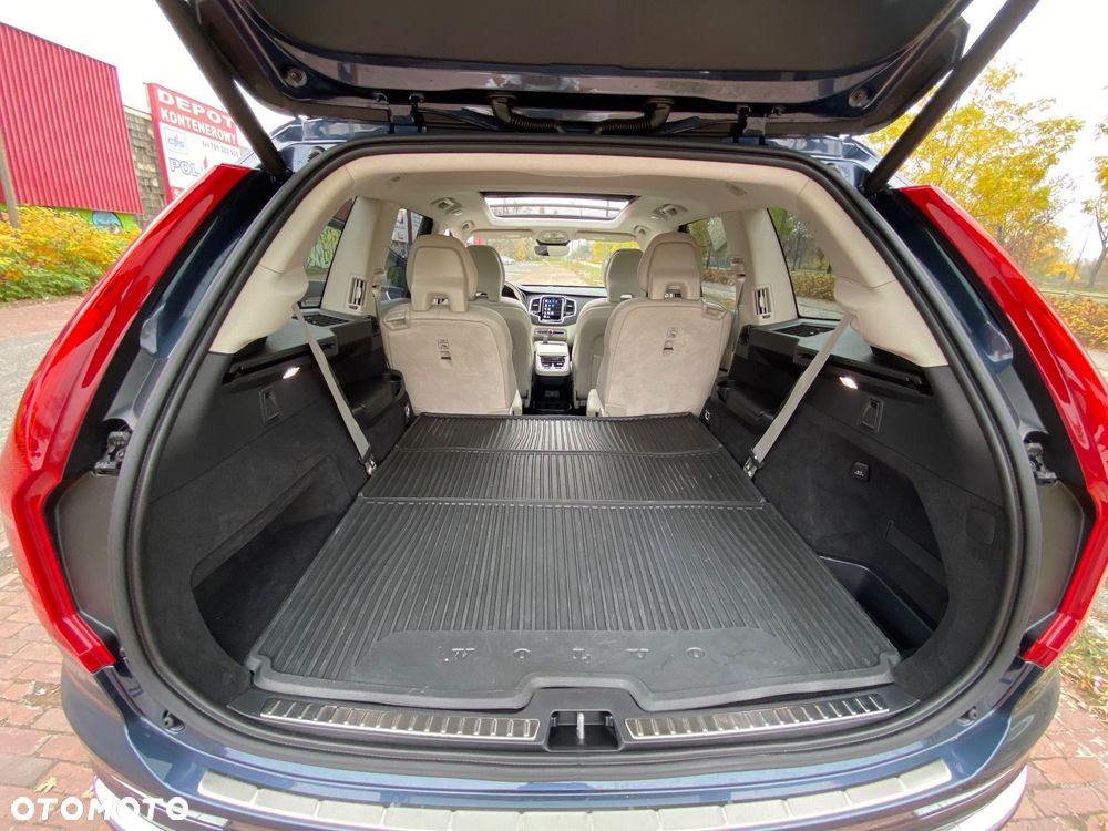 Volvo XC 90 - 20