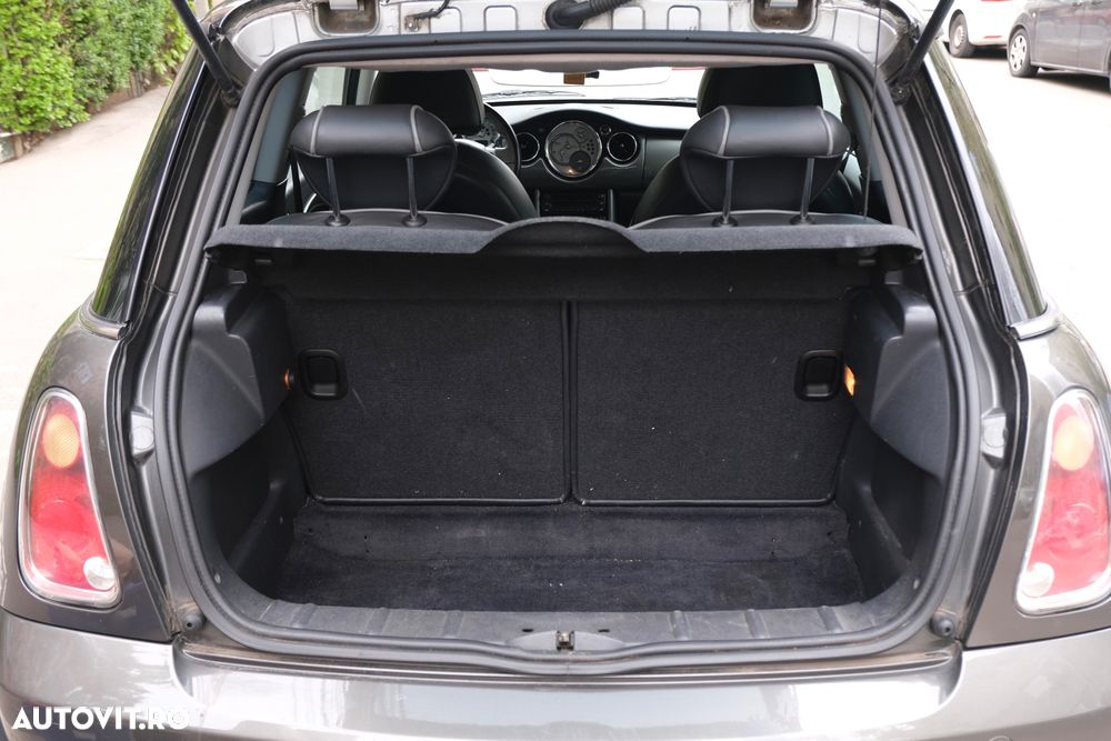 Mini Cooper Standard - 15