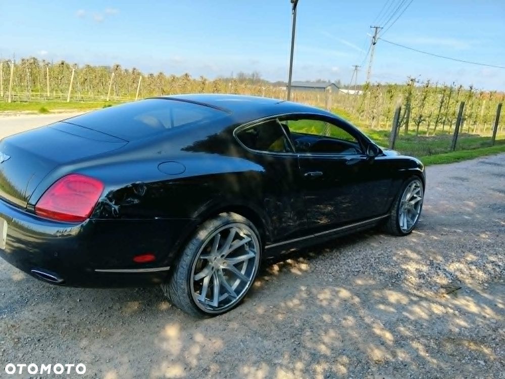 Bentley Continental GT - 5