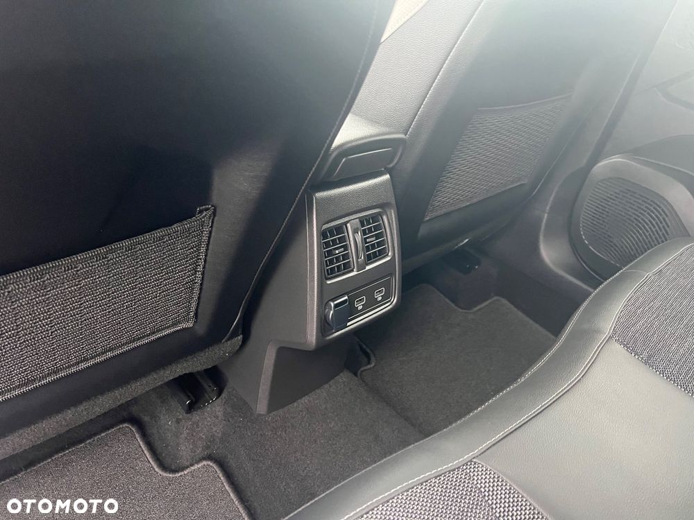 Renault Captur TCe 90 BUSINESS EDITION - 7