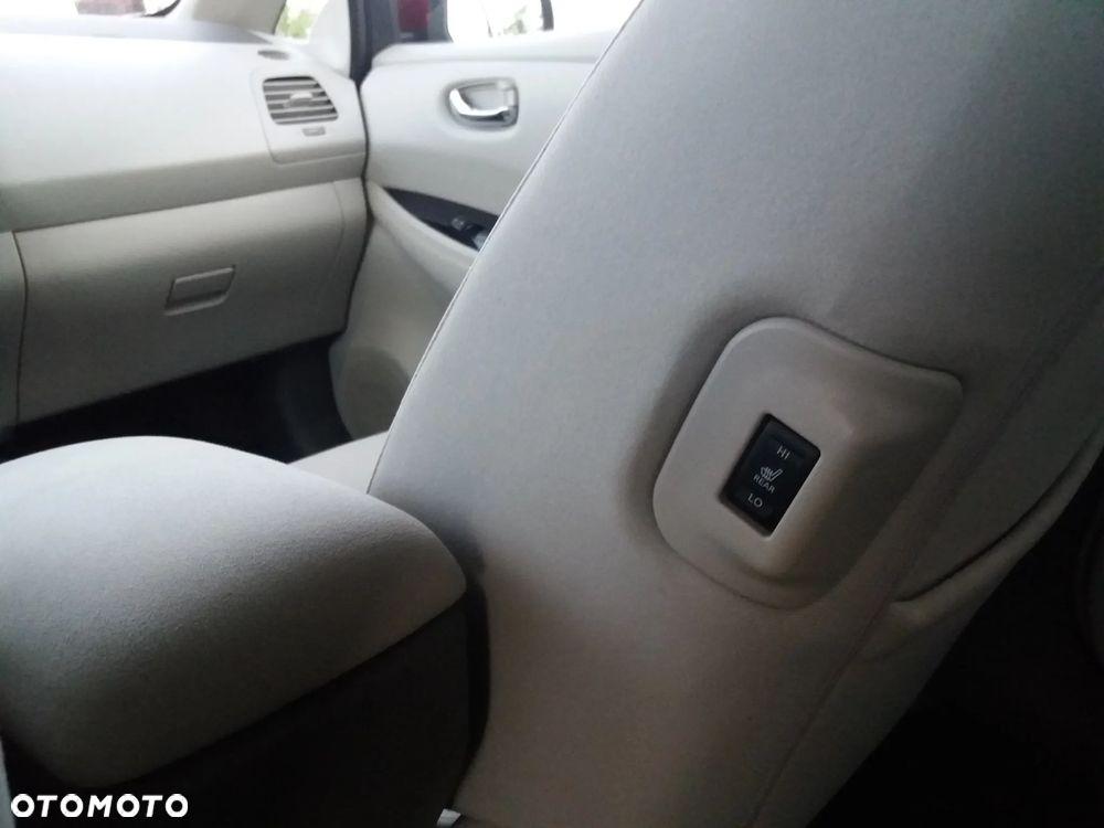 Nissan Leaf 24kWh Acenta - 13